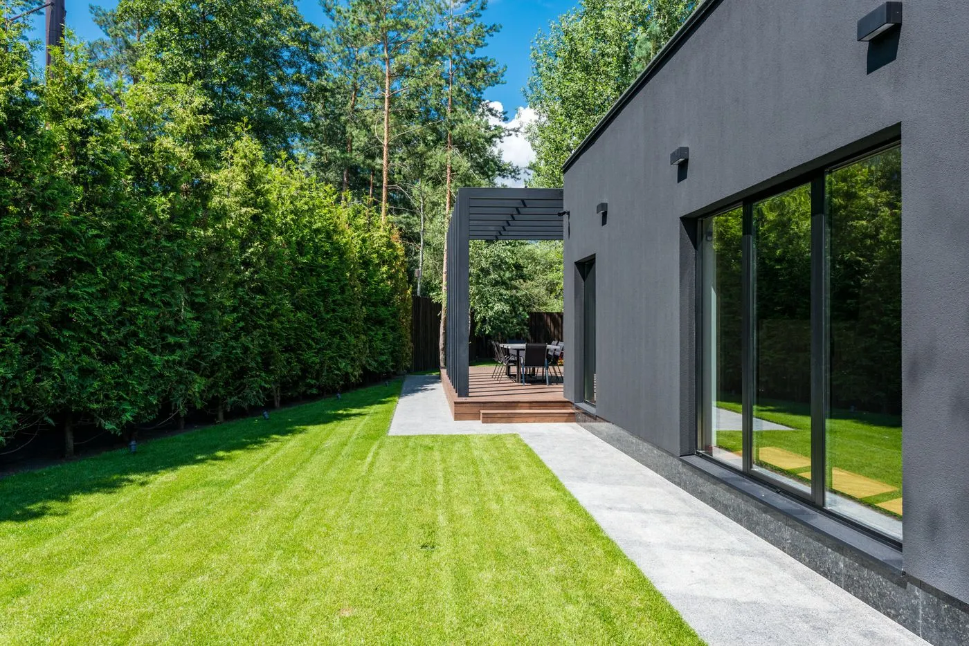 Chalet unifamiliar con pintura exterior